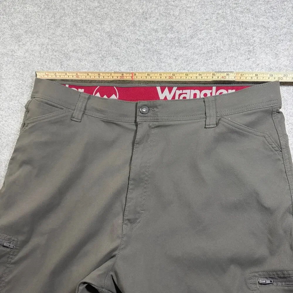 Wrangler ATG Cargo Shorts Mens 40 Dark Gray Zippered Pockets Outdoor Hiking